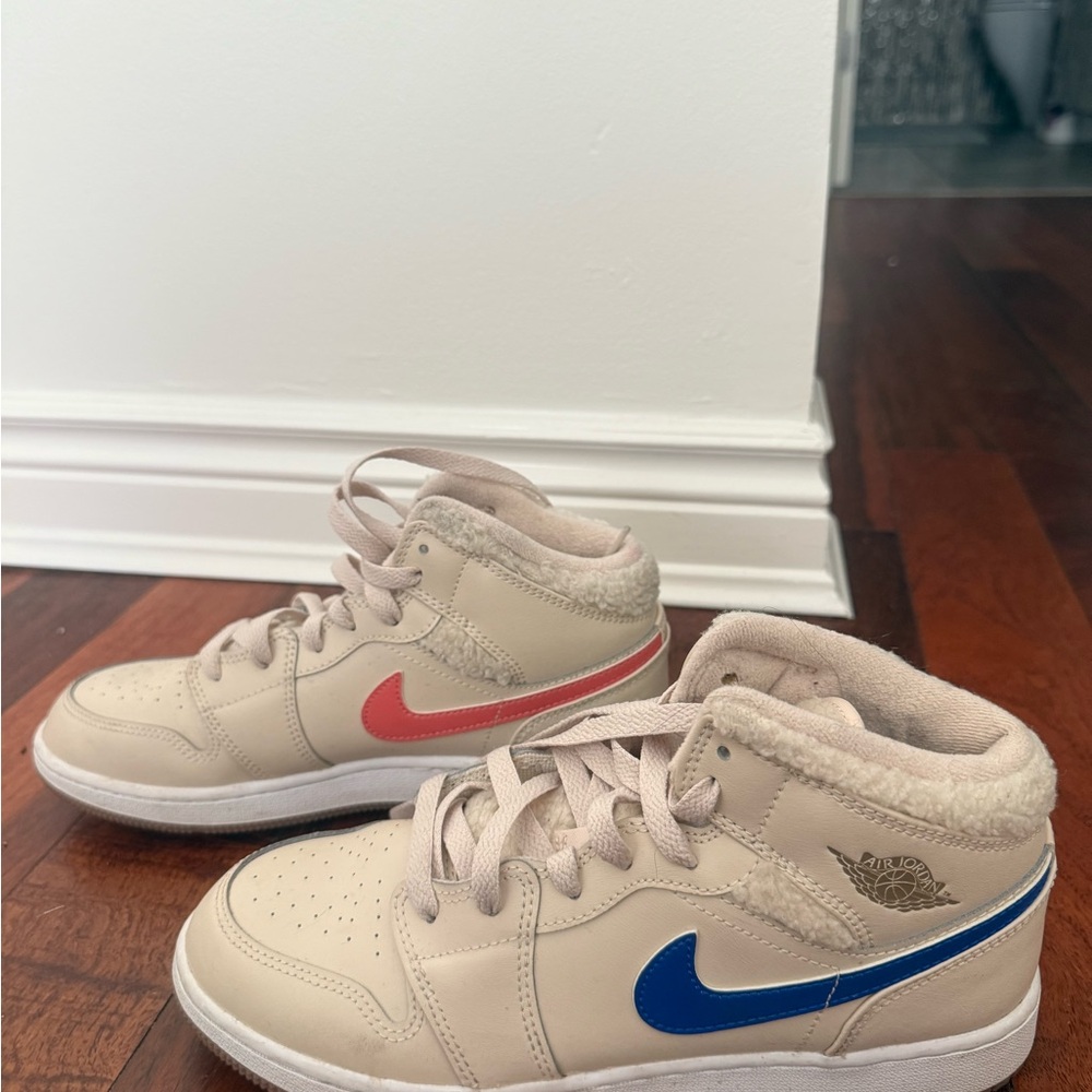 Nike Cream and Red Mid-Top Sneakers